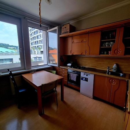 Big 4 Room Huge Apartment Bratysława Zewnętrze zdjęcie